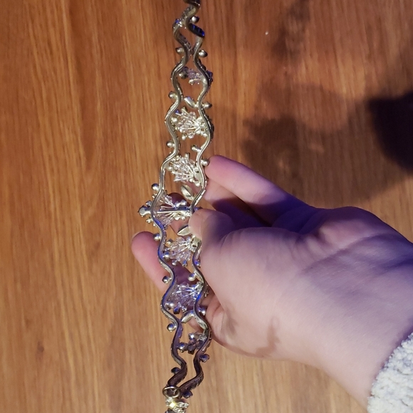 Tiara - Picture 3 of 4